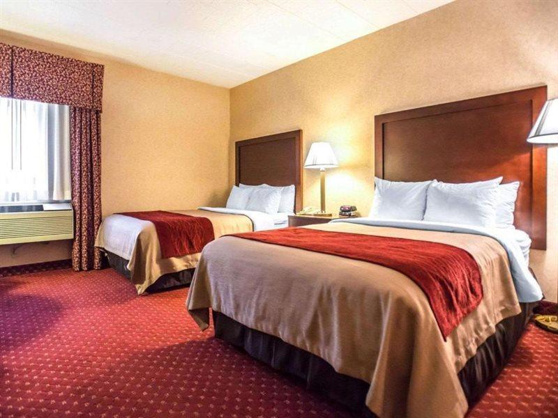 Comfort Inn Pocono Lakes Region Lake Ariel Exteriör bild