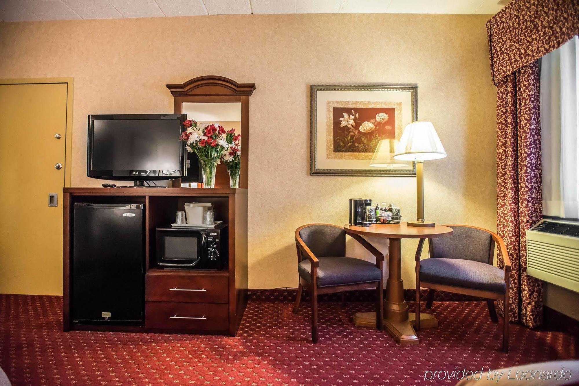 Comfort Inn Pocono Lakes Region Lake Ariel Exteriör bild